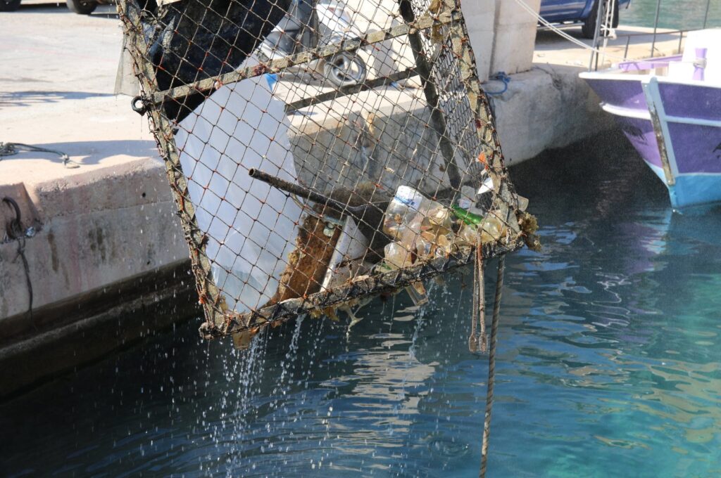 On of the waste cages within the scope of the underwater clearing campaign in Kaş, Antalya, southern Türkiye, Aug. 3, 2023. (AA Photo)