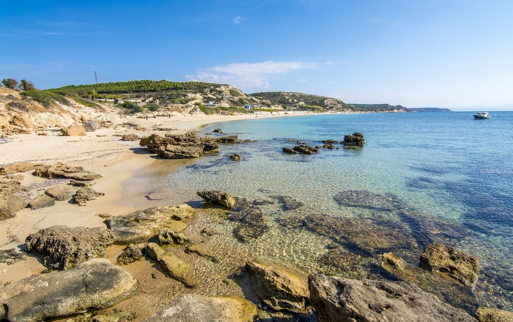 Ayazma beach, Bozcaada, Çanakkale, Türkiye. (Shutterstock Photo)