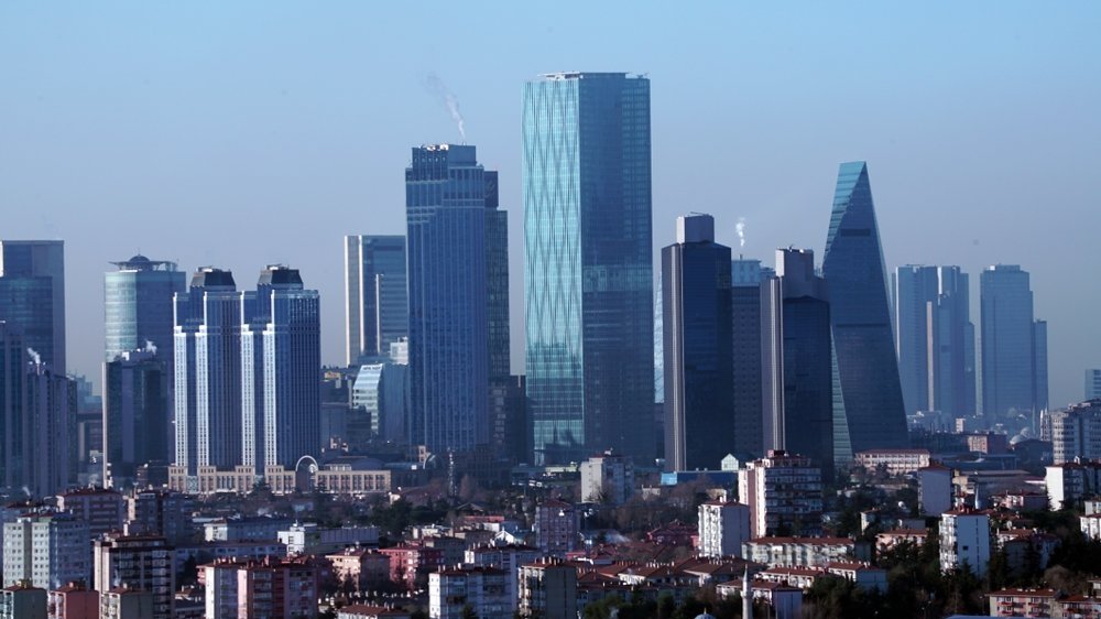 Skyscrapers and modern office buildings in the Levent district, Istanbul, Türkiye, March 4, 2019. (Shutterstock Photo)
