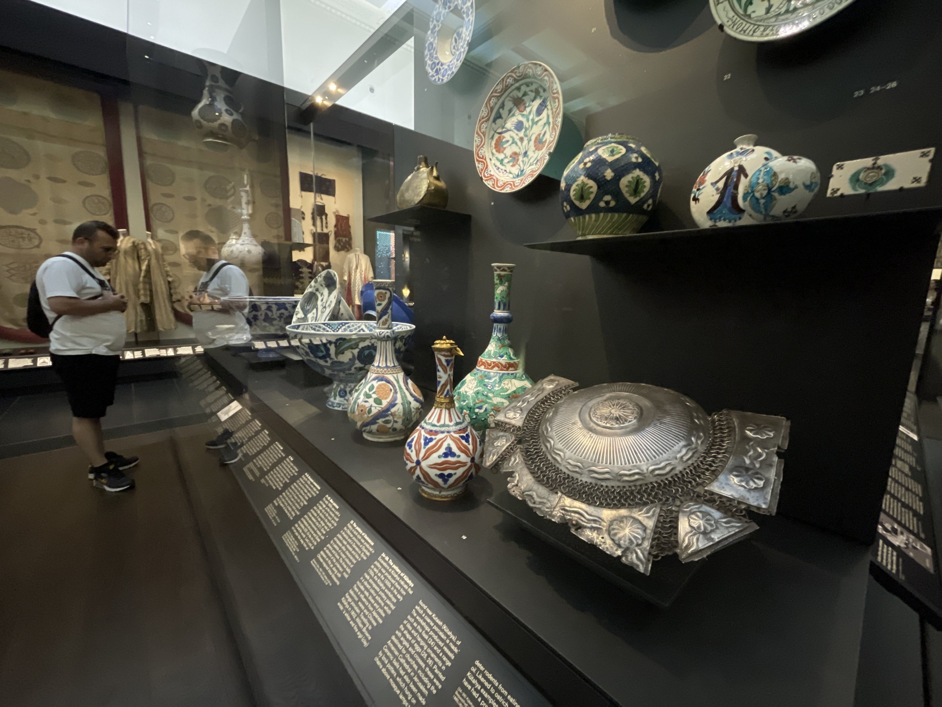 291031 A view of Ottoman ceramics taken from Türkiye at the British Museum in London, U.K., Sept. 5, 2023. (AA Photo)