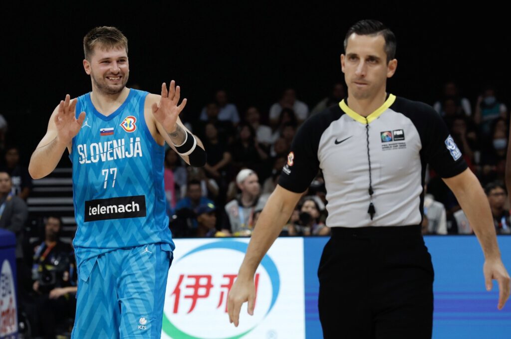 Slovenia' Luka Doncic (L) reacts on the court during the FIBA Basketball World Cup 2023 quarterfinal match between Canada and Sloveni, Manila, Philippines, Sept. 6, 2023. (EPA Photo)