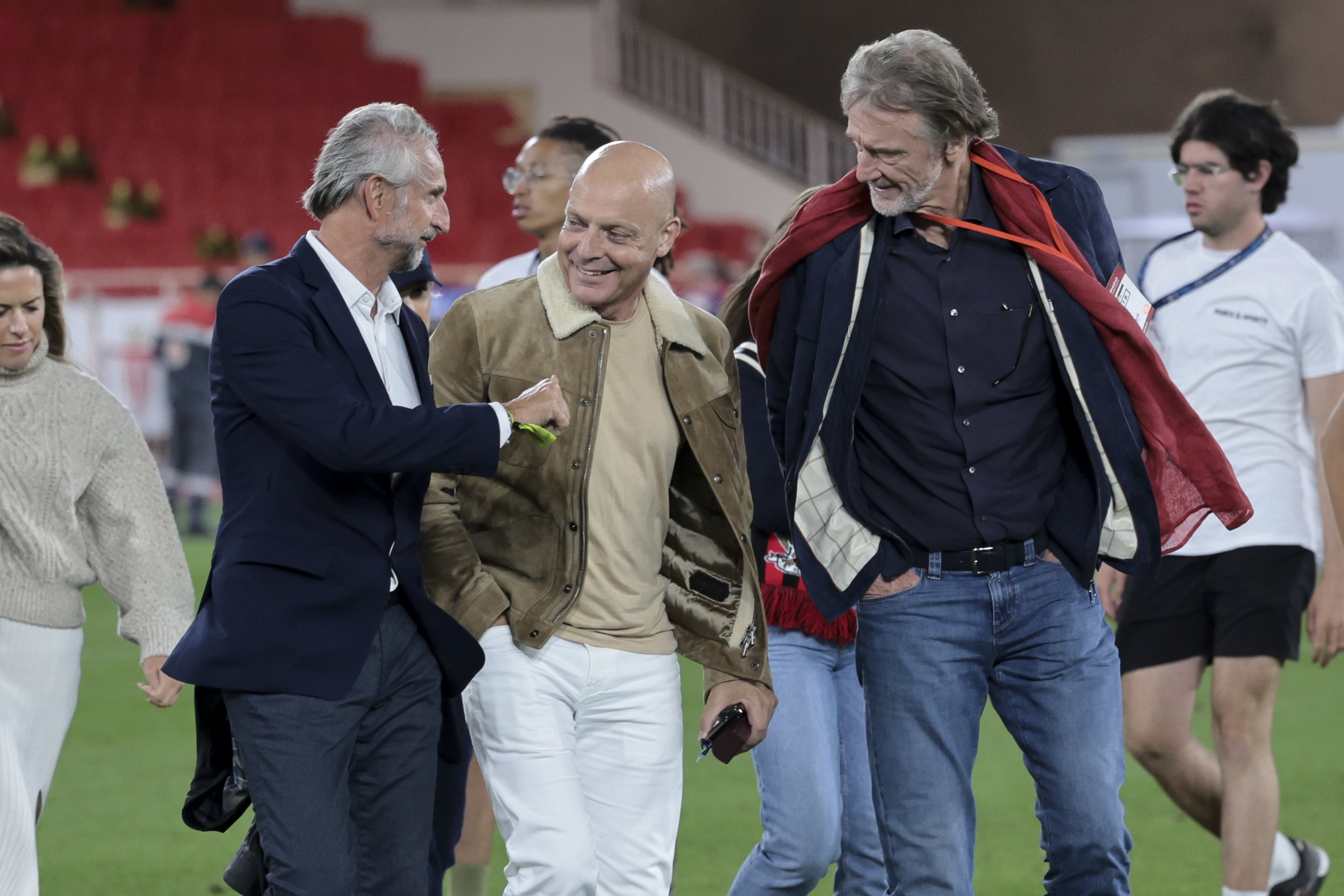 294880 Ineos Sport CEO Jean-Claude Blanc, Director Dave Brailsford and Ineos CEO and owner of OGC Nice Jim Ratcliffe celebrate Nice victory on the pitch following the Ligue 1 match between Monaco and Nice at Stade Louis II, Monaco, Monaco, Sept. 22, 2023. (Getty Images Photo)