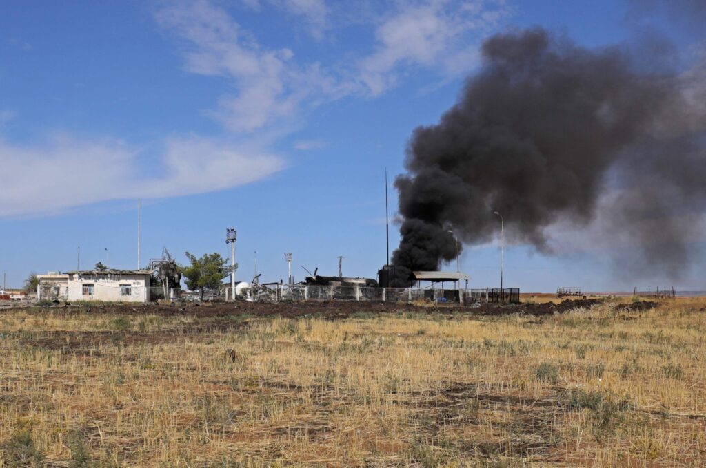 Smoke billows from the Basbasi oily facility following a Turkish strike in the countryside of al-Qahtaniya in Syria's PKK/YPG-controlled northeastern Hassakeh province, Syria, Oct. 6, 2023. (AFP Photo)
