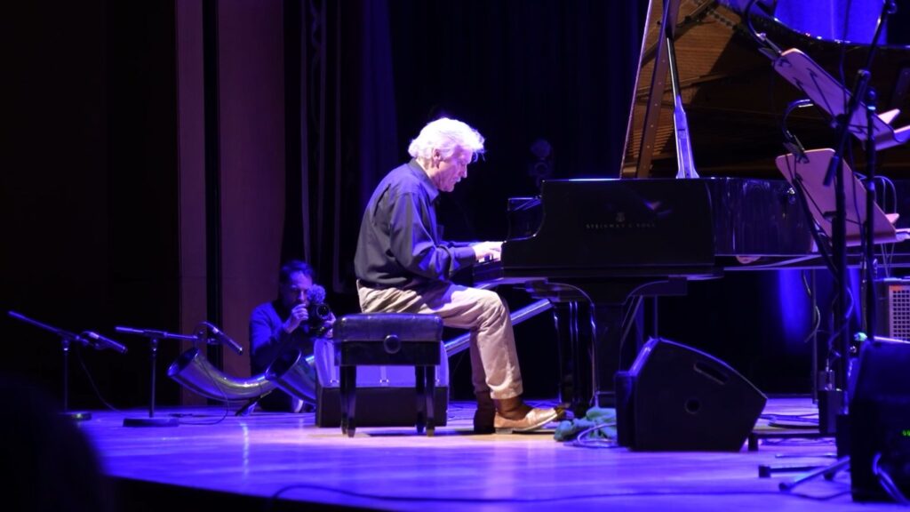 Renowned improvisational jazz pianist and composer François Lindemann during the concert, Istanbul, Türkiye, Nov. 27, 2023. (Photo courtesy of the Swiss Embassy)