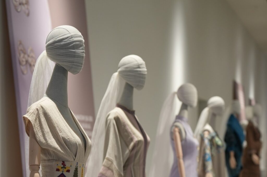 32 garments where unique weavings and embroideries from various regions of Anatolia by numerous masters are transformed into modern designs under Dilek Hanif's signature, Istanbul, Türkiye, Nov. 26, 2023. ( Photo courtesy of AKM)
