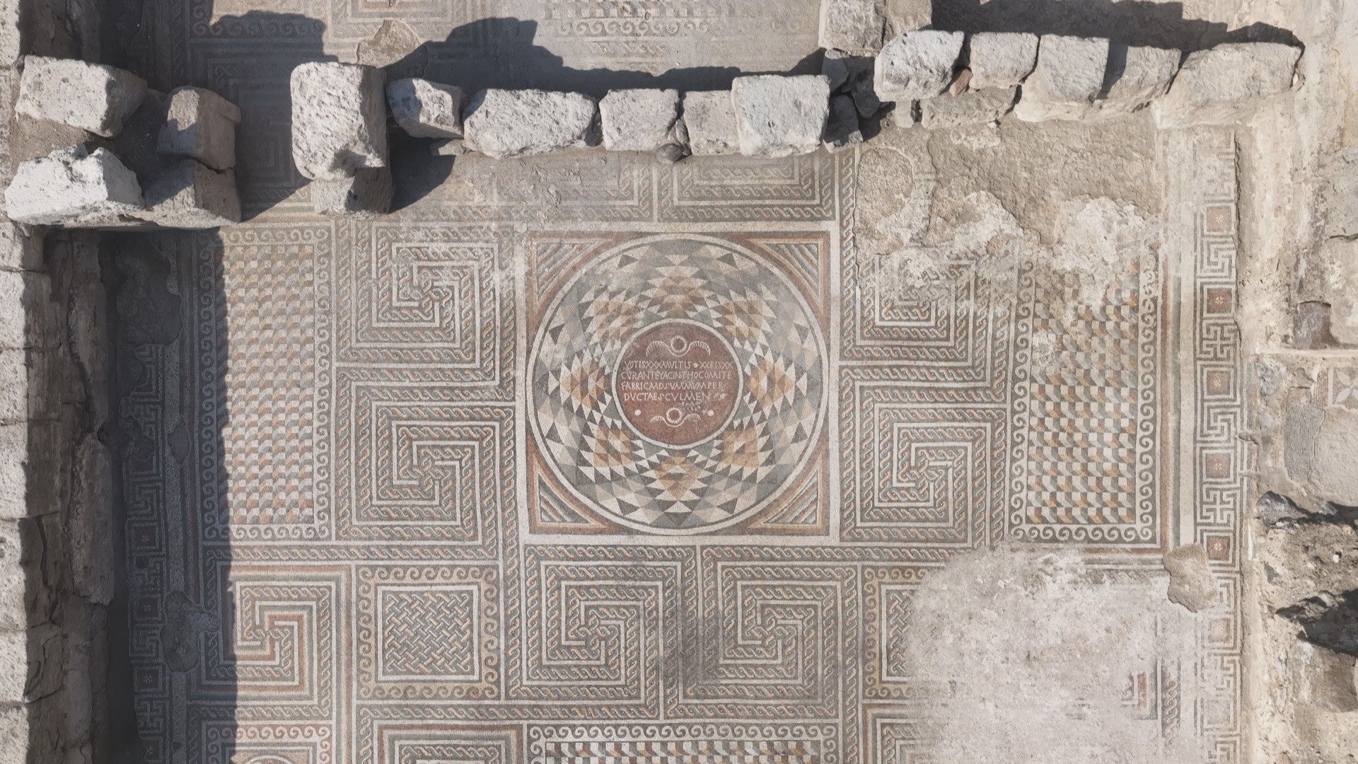303844 A mosaic area spanning 600 square meters has been unearthed in the ongoing excavation works in the district of Incesu in Kayseri, Türkiye, Nov. 10, 2023. (IHA Photo)