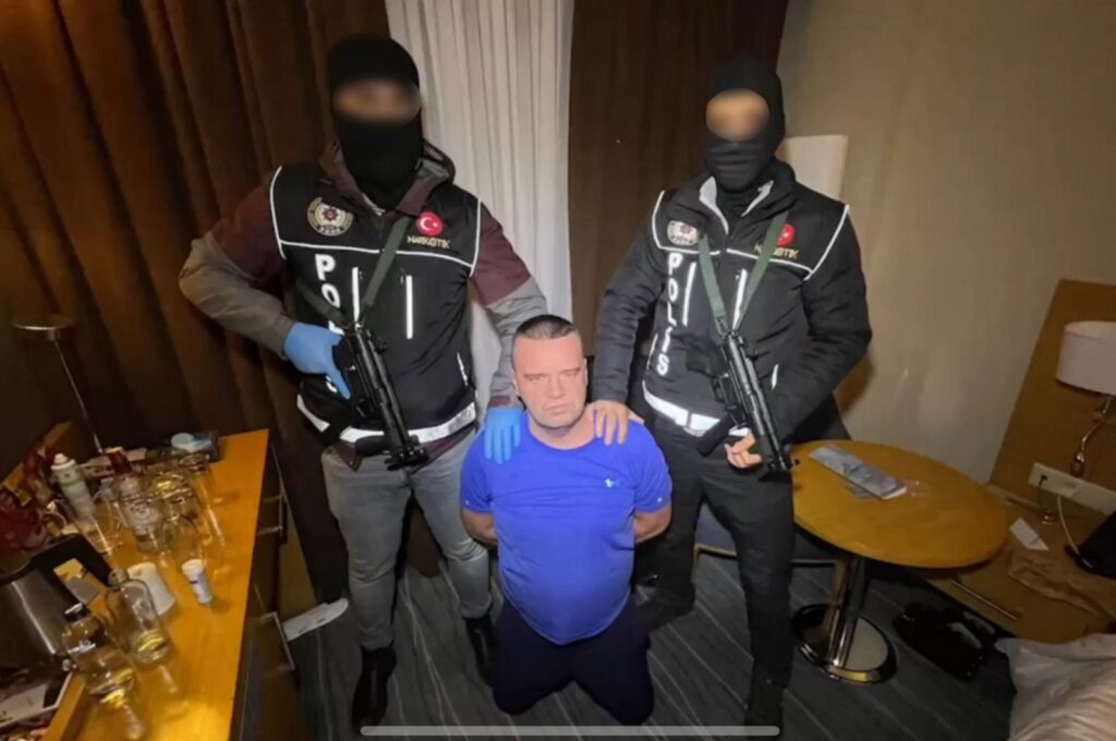 Turkish police apprehend the leader of a British gang of organized crimes, Istanbul, Türkiye, Dec. 6, 2023. (AA Photo)