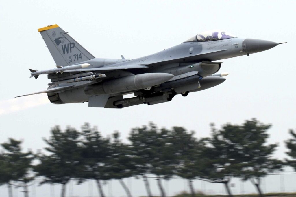 U.S. Air Force's F-16 fighter takes off during an annual joint air exercise "Max Thunder" between South Korea and the U.S. at Kunsan Air Base in Gunsan, South Korea on April 20, 2017. (AP File Photo)