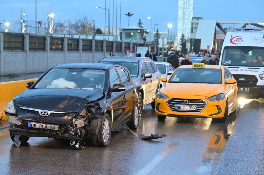 Damaged vehicles line a highway after a traffic pileup involving 26 vehicles in Ankara, Türkiye, Jan. 8, 2024. (AA Photo)