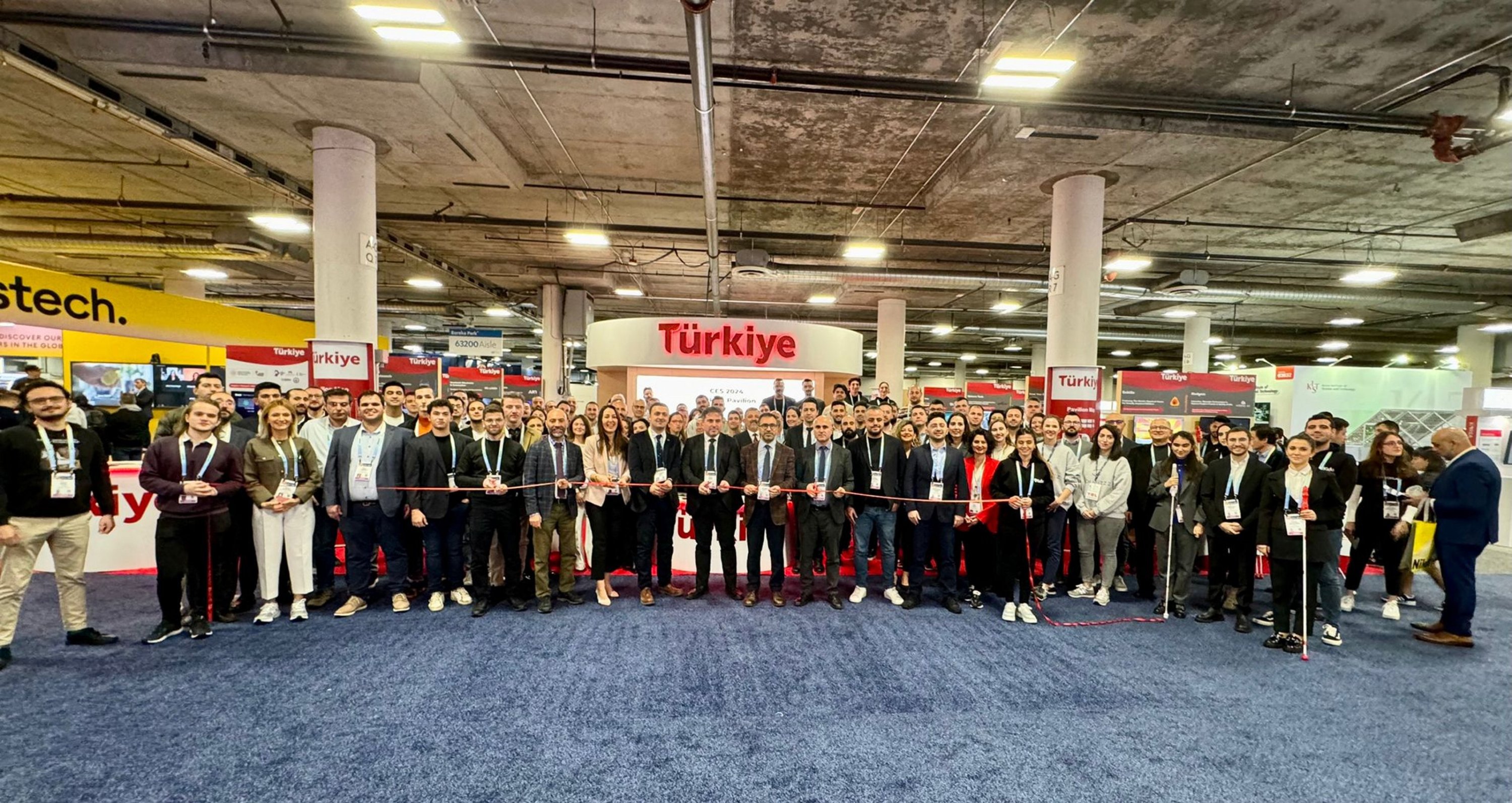 309804 Representatives of Turkish startups and other officials during CES 2024, in Las Vegas, Nevada, U.S., Jan. 10, 2024. (AA Photo)