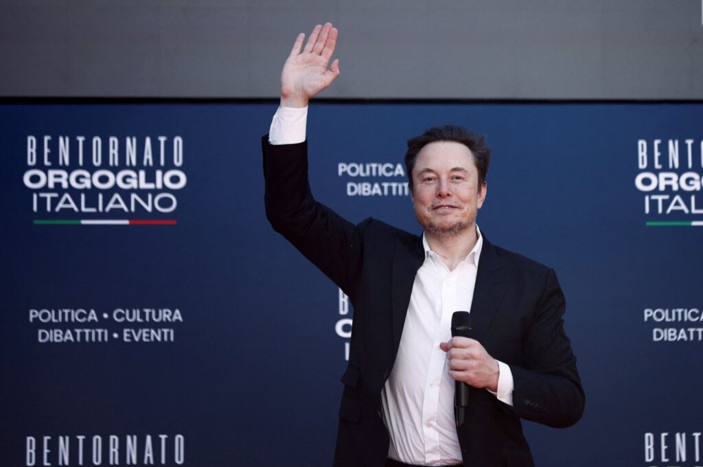 Tesla and SpaceX's CEO Elon Musk gestures, as he attends the political festival Atreju organized by Italian Prime Minister Giorgia Meloni's right-wing Brothers of Italy party, Rome, Italy, Dec. 16, 2023. (Reuters Photo)