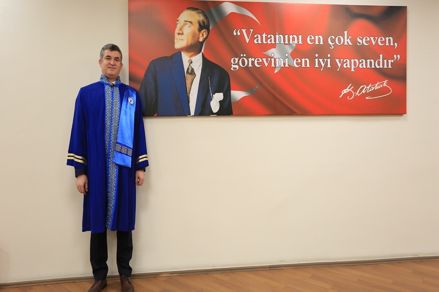 310561 Pamukkale University (PAÜ) Faculty of Tourism Dean Serkan Bertan highlighted the natural and cultural diversity of the ancient city of Attouda in Sarayköy and the village of Hisar, Denizli, Türkiye, Jan. 17, 2024. (IHA Photo)