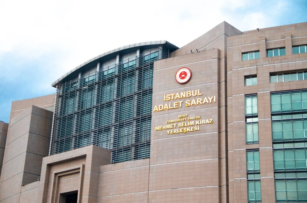 A view of Çağlayan courthouse where the Chief Prosecutor's Office is located, Istanbul, Türkiye, April 7, 2019. (Shutterstock Photo)