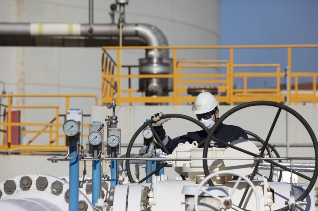 An employee works at a LNG terminal in Aliağa, Izmir, western Türkiye, Feb. 18, 2022. (AA Photo)