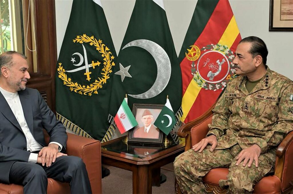 Pakistan's Army Chief General Syed Asim Munir (R) speaking with Iranian Foreign Minister Hossein Amir-Abdollahian during a meeting in Rawalpindi, Pakistan, Jan. 29, 2024. (AFP Photo)
