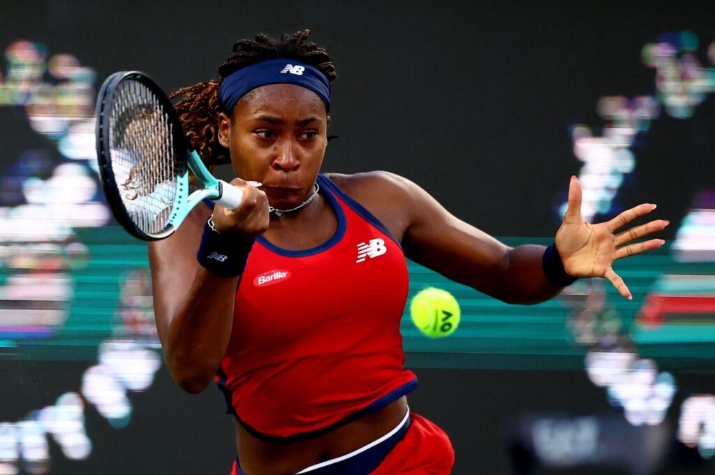 Coco Gauff in action during the Dubai Tennis Championships round of 16 match against Karolina Pliskova at the Dubai Duty Free Tennis Centre, Dubai, UAE, Feb. 21, 2024. (Reuters Photo)