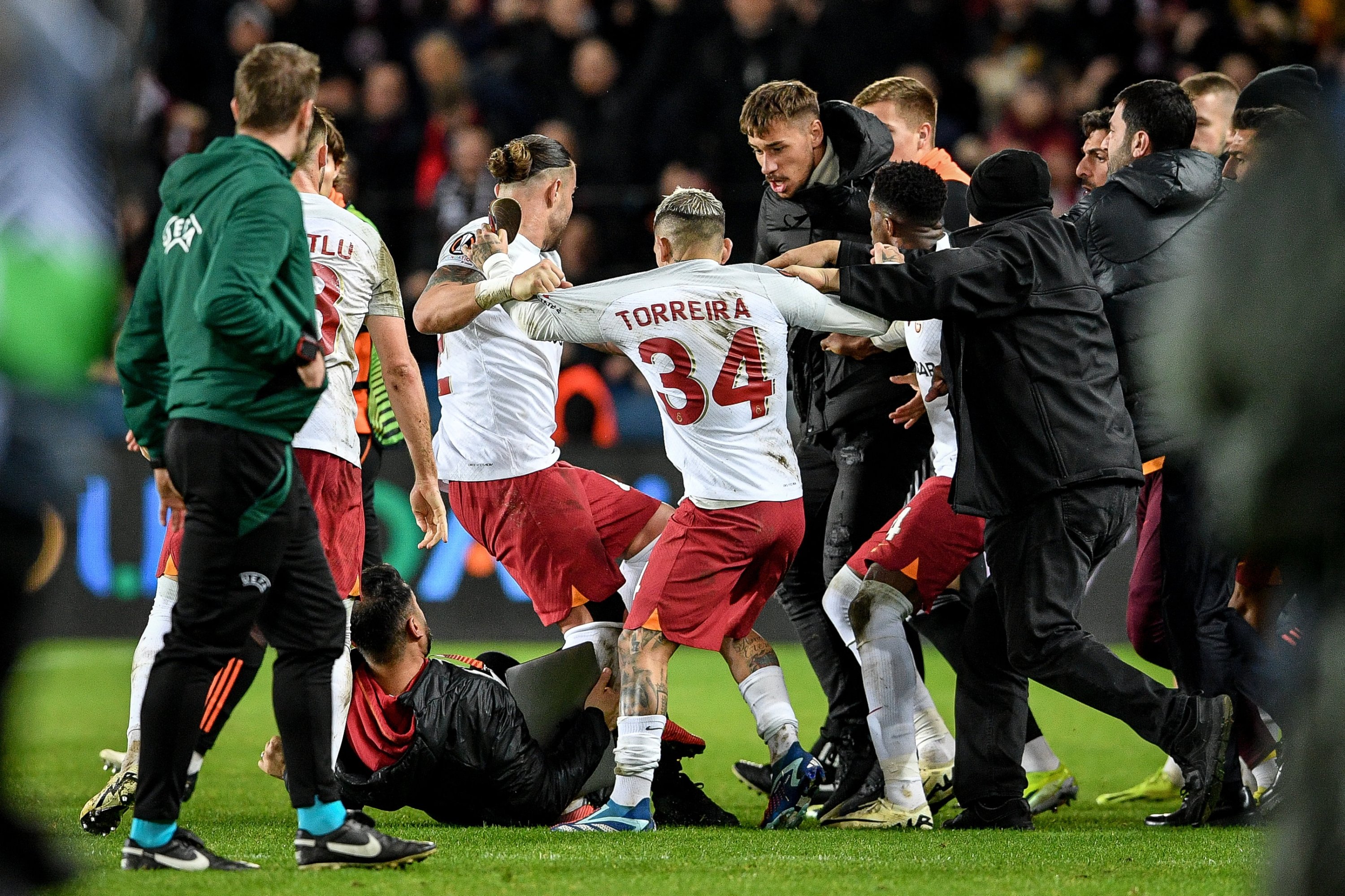 316400 A fight breaks out between the two teams at the end of the match the UEFA Europa League 2022/24 match between Galatasaray and Sparta Prag at Epet Arena, Prague, Czech Republic, Feb. 23, 2024. (AA Photo)