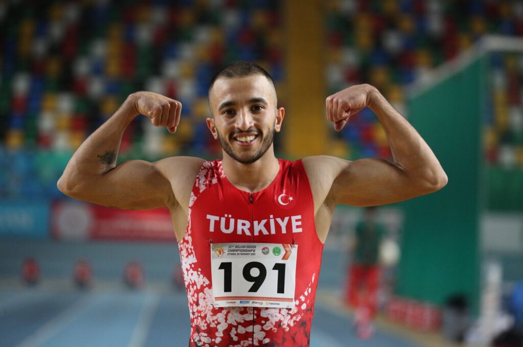 Turkish athlete Kayhan Özer poses for a photo at the 26th Balkan Indoor Championships, Istanbul, Türkiye, Feb. 20, 2021. (Courtesy of Turkish Athletics Federation)