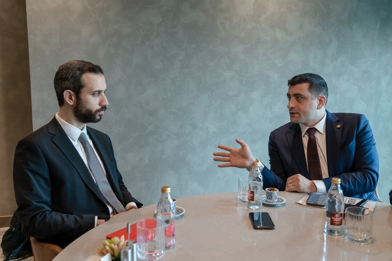 320489 Alliance for the Union of Romanians (AUR) leader George Simion (R) speaks with Daily Sabah Managing Editor Batuhan Takış at Daily Sabah headquarters in Istanbul, Türkiye, March 14, 2024. (Photo by Mihail Armas)