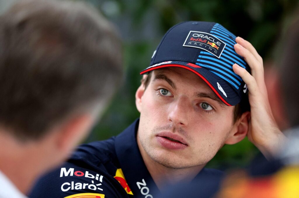 Red Bull Racing's Dutch driver Max Verstappen (R) talks to Red Bull Racing team principal Christian Horner at the Albert Park Circuit ahead of the Formula One Australian Grand Prix, Melbourne, Australia, March 21, 2024. (AFP Photo)