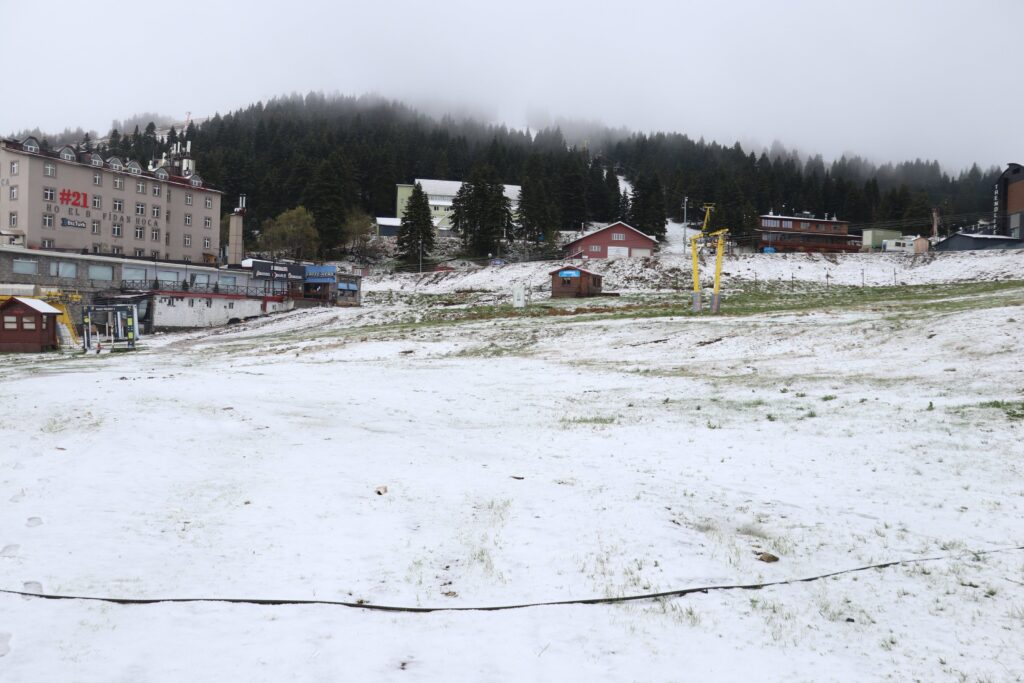 As summer nears, Uludağ, a top ski spot, saw snow on its slopes and summit, Bursa, Türkiye, May, 4, 2024. (AA Photo)