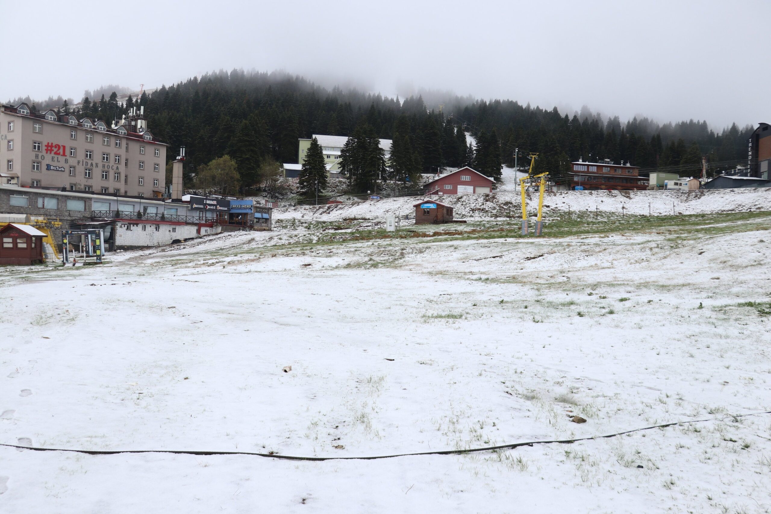 As summer nears, Uludağ, a top ski spot, saw snow on its slopes and summit, Bursa, Türkiye, May, 4, 2024. (AA Photo)