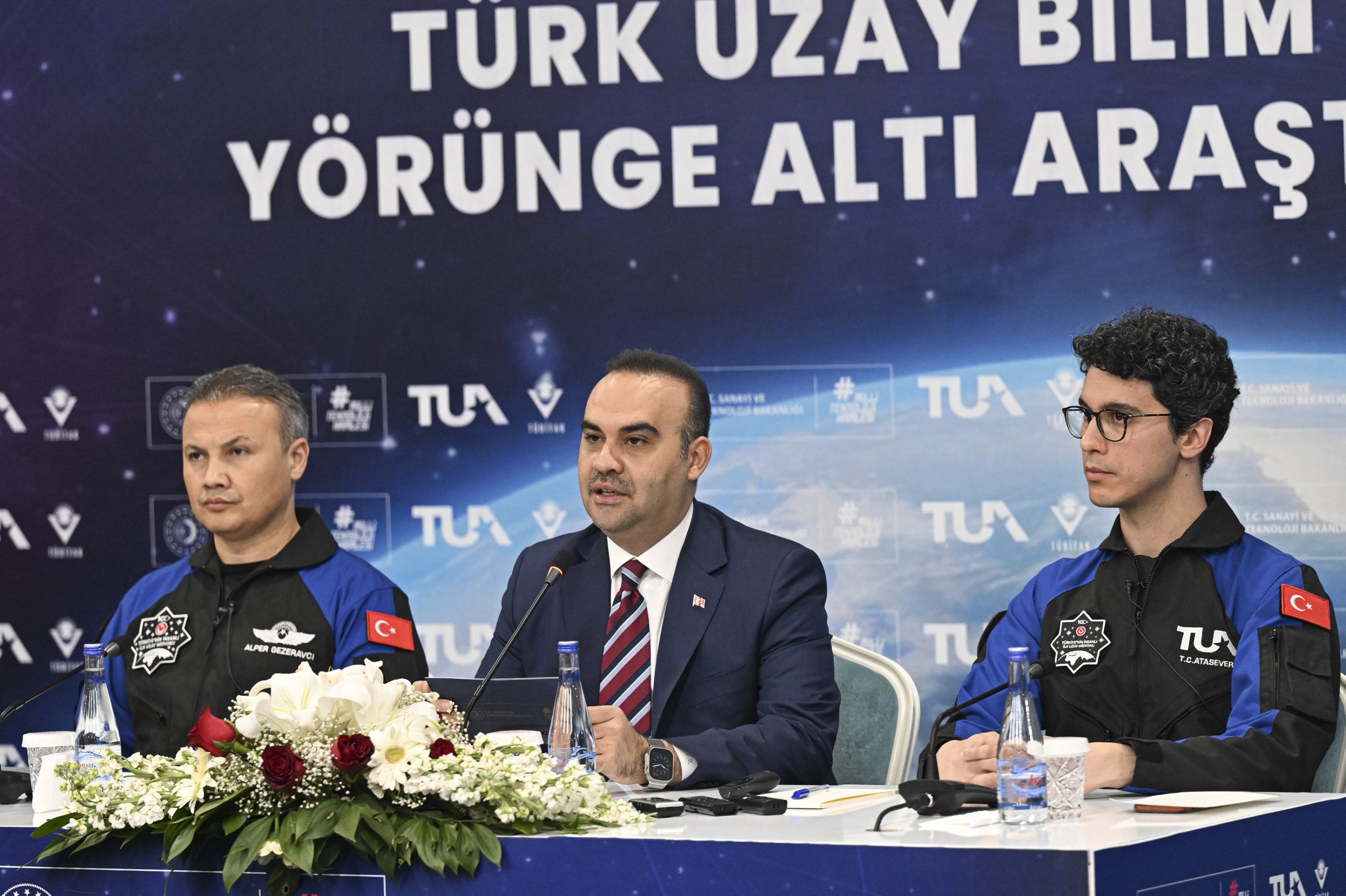 326748 Industry and Technology Minister Mehmet Fatih Kacır (C) holds a news conference at the ministry with Türkiye's astronauts Alper Gezeravcı (L) and Tuva Cihangir Atasever, Ankara, Türkiye, May 7, 2024. (AA Photo)