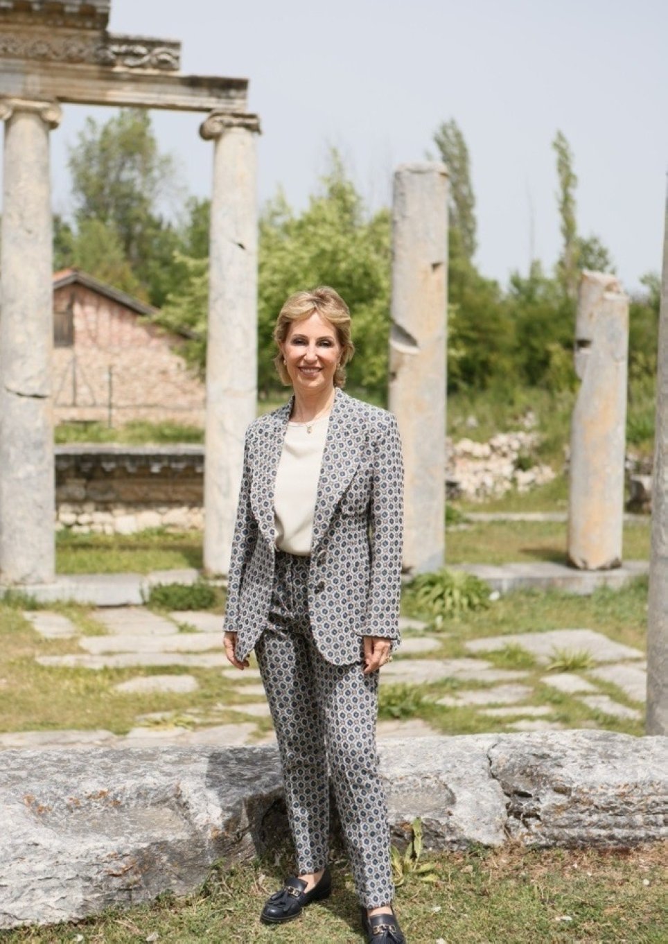 328946 Esin Güral Argat, vice chairperson of Gürok Group, described their mission in sponsoring the excavations in the ancient city, Kütahya, Türkiye, May 17, 2024. (Photo courtesy of Gürok Group)