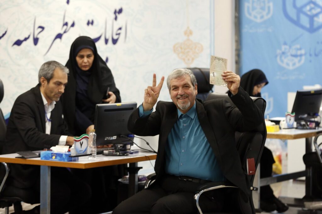 Iranian politician Mostafa Kavkebian registers during the first day of the registration for the Iranian presidential election, Tehran, Iran, May 30, 2024. (EPA Photo)