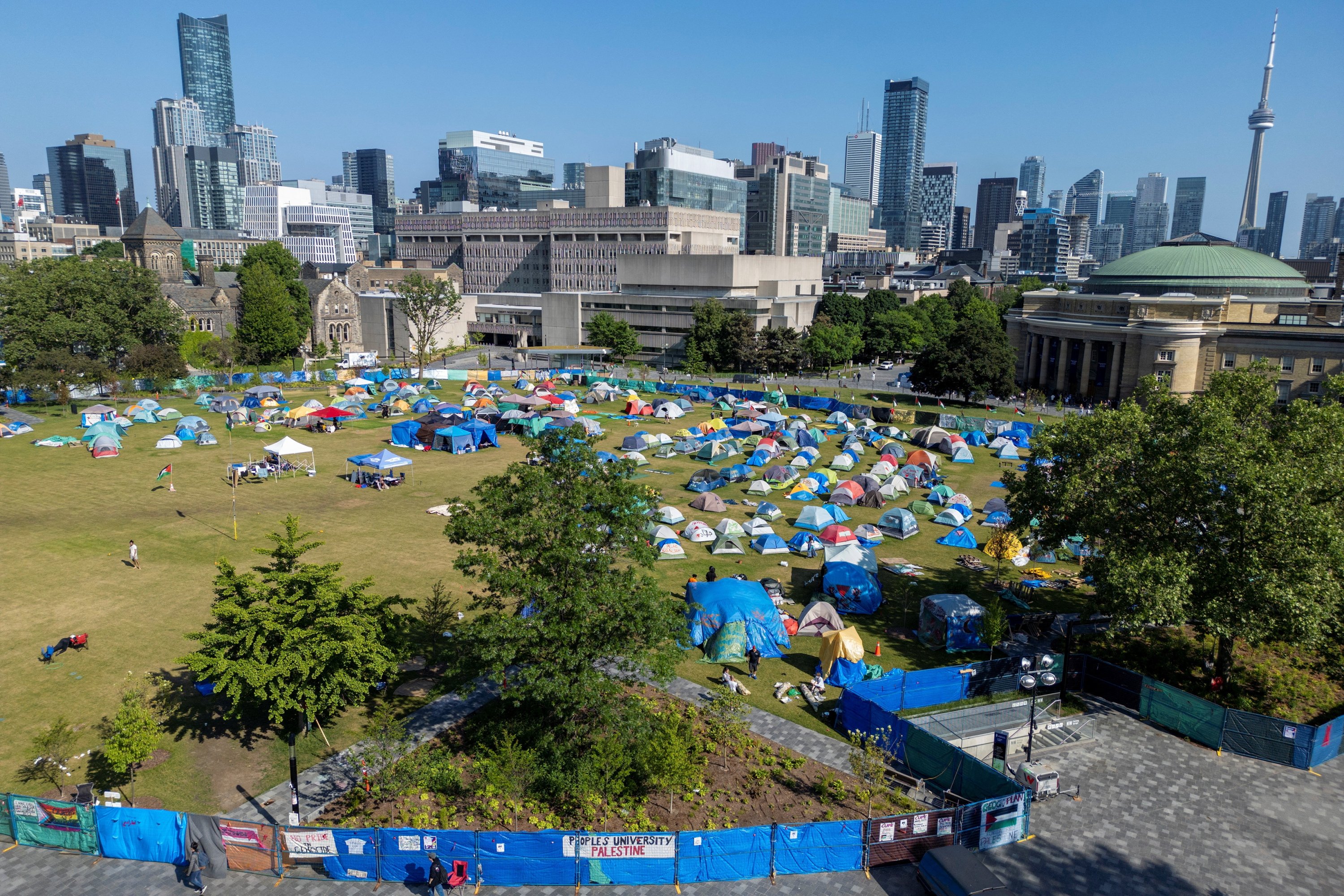 331420 A drone view shows the pro-Palestinian encampment after a convocation ceremony at the University of Toronto in Toronto, Ontario, Canada, June 3, 2024. (Reuters Photo)