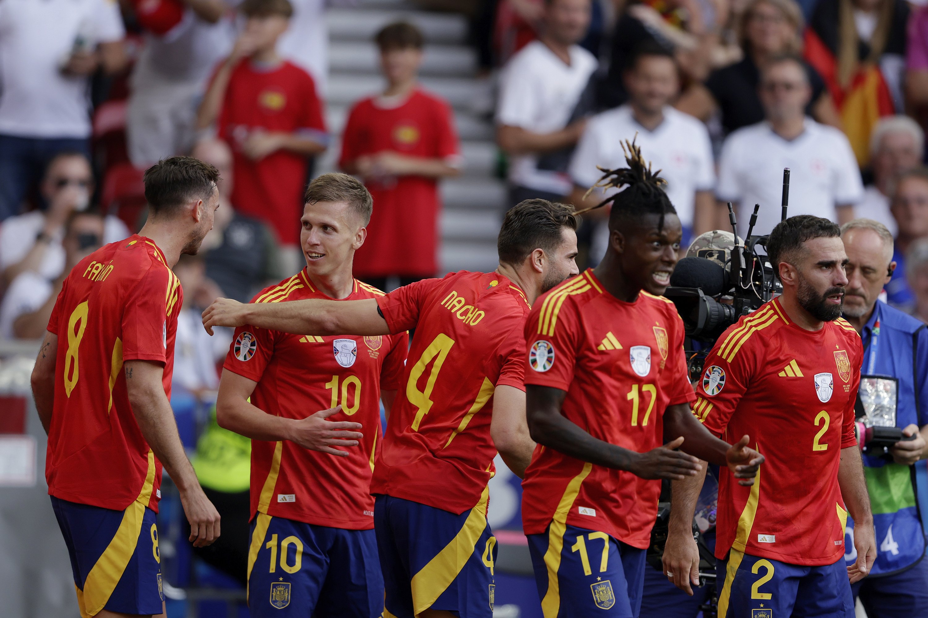 335831 Spain players celebrate during the Euro 2024 match against Germany at the Mercedes Benz Arena, Stuttgart, Germany, July 5, 2024. (Getty Images Photo)