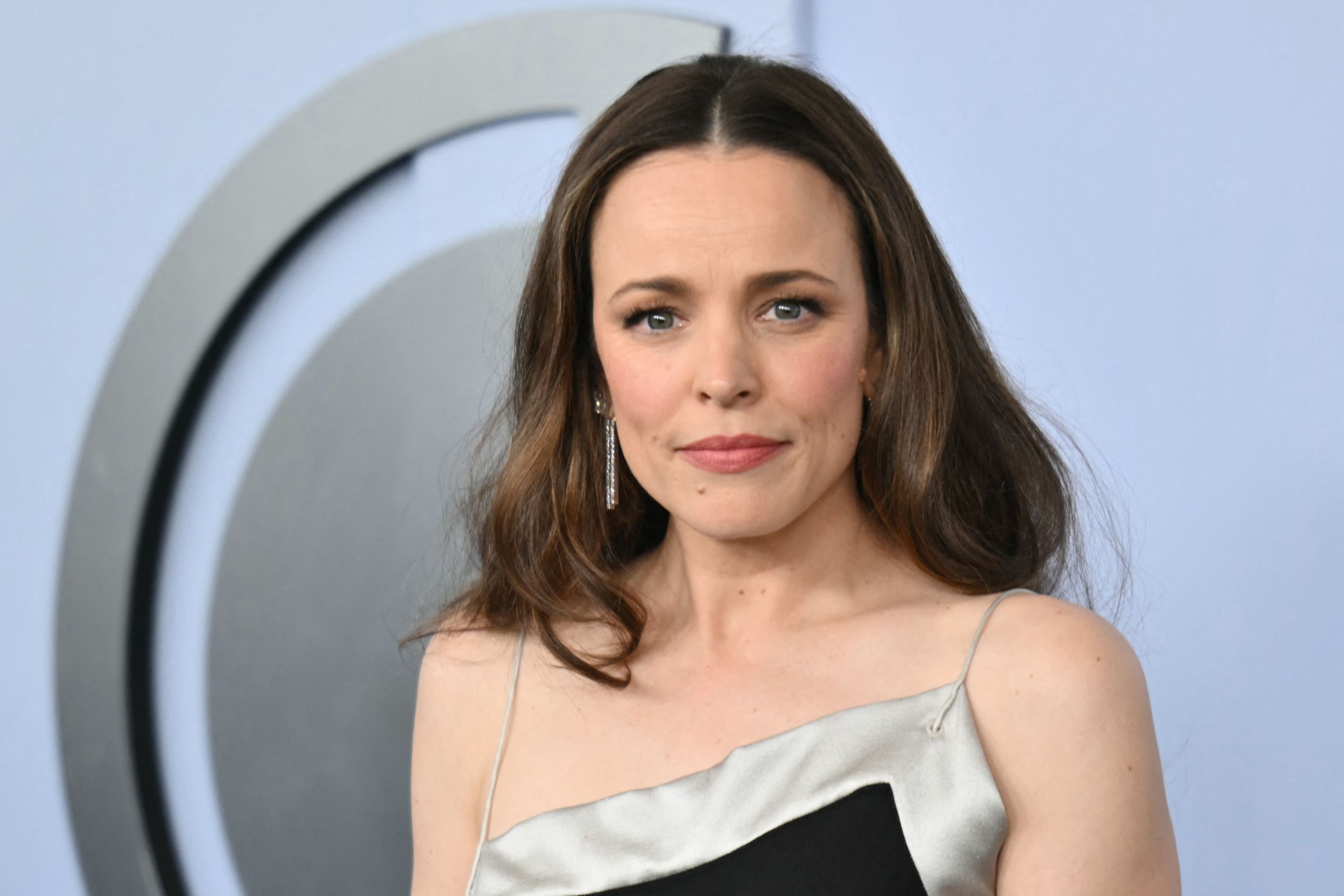 336045 Canadian actress Rachel McAdams arrives for the 77th Tony Awards at Lincoln Center, New York, U.S., June 16, 2024. (AFP Photo)