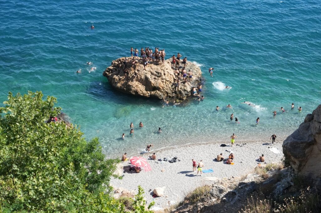 People take to swimming in the sea to beat the heat in Antalya, Türkiye, June 30, 2024. (IHA Photo)