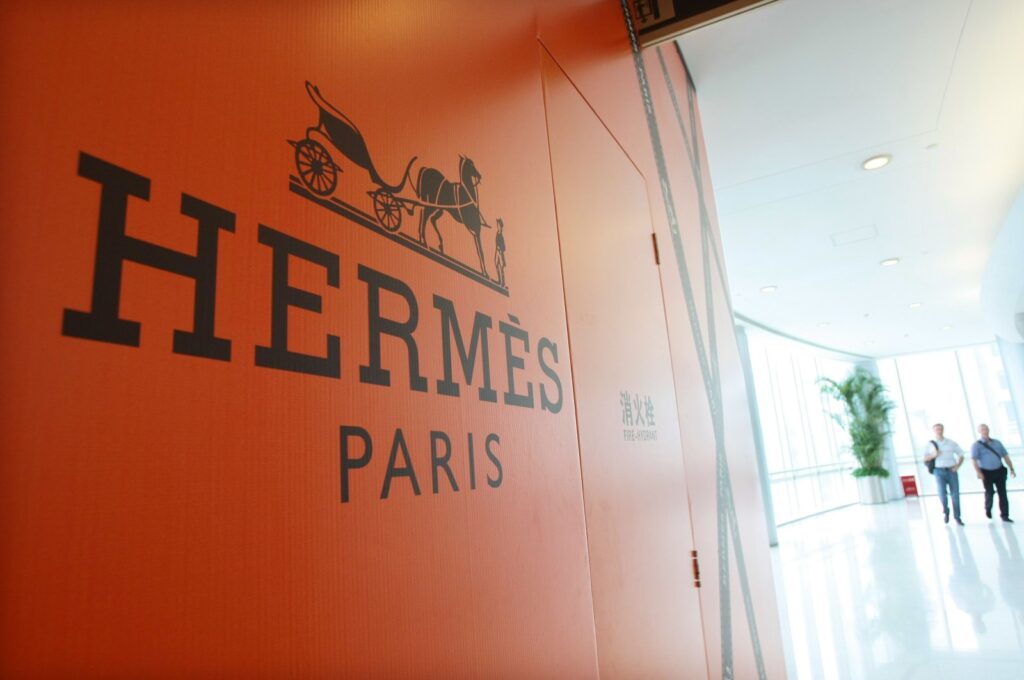 A soon-to-open boutique of Hermes is seen at a shopping mall in Shanghai, China, 25 June 2012. (Reuters Photo)