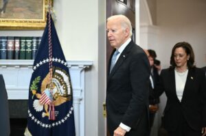 U.S. President Joe Biden and Vice President Kamala Harris arrive to speak from the Roosevelt Room of the White House in Washington, DC, on July 14, 2024. (AFP Photo)