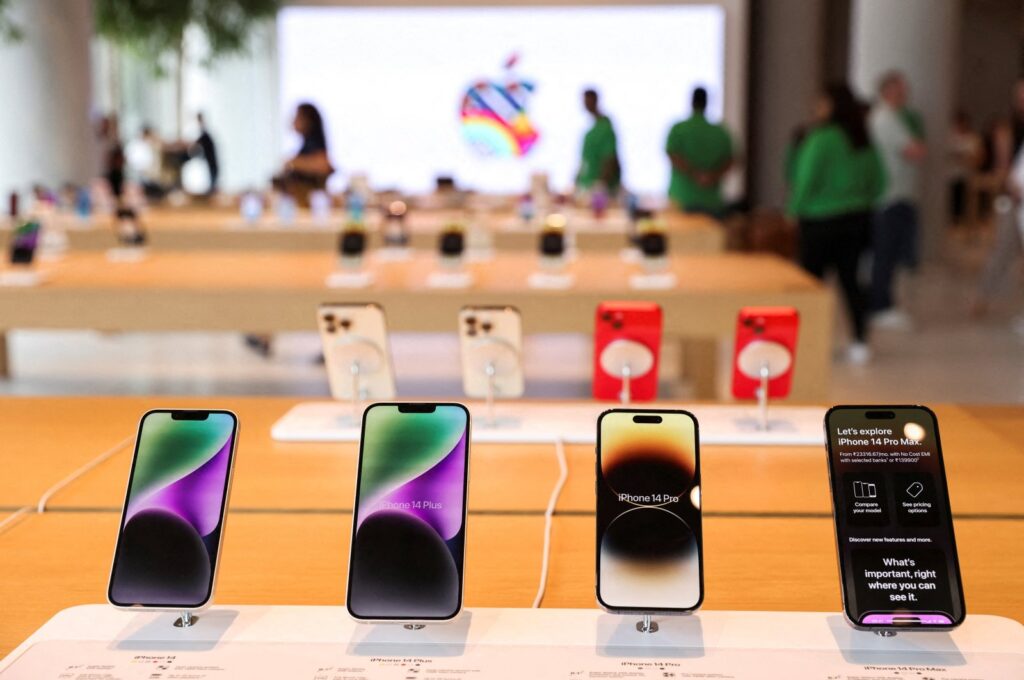 Apple iPhones are seen inside India's first Apple retail store during a media preview, a day ahead of its launch in Mumbai, India, April 17, 2023. (Reuters Photo)