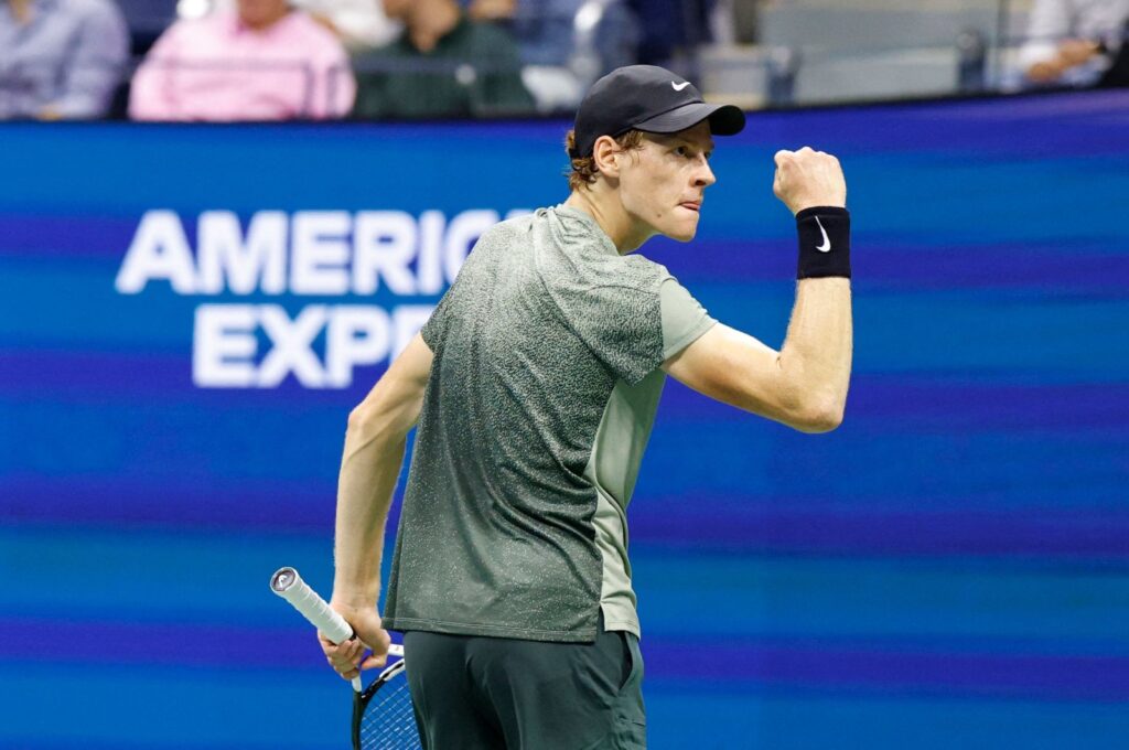 Italy's Jannik Sinner reacts as he plays against Russia's Daniil Medvedev during their men's quarterfinals match on day ten of the US Open tennis tournament at the USTA Billie Jean King National Tennis Center, New York City, U.S., Sept. 4, 2024. (AFP Photo)
