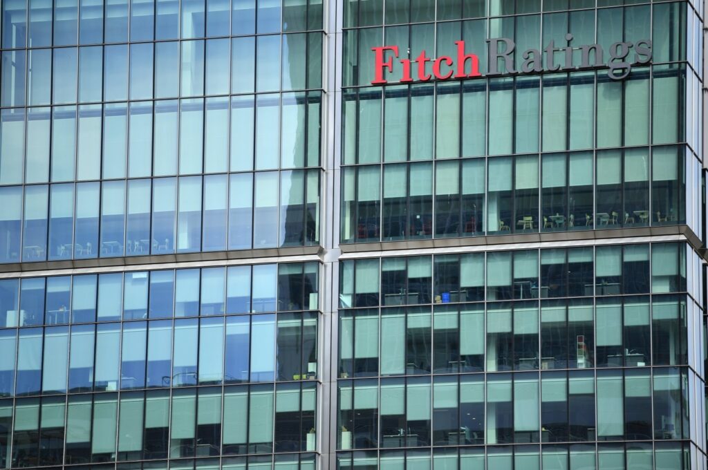 The offices of the Fitch Ratings building are seen in Canary Wharf, London, Britain, May 27, 2020. (Reuters File Photo)