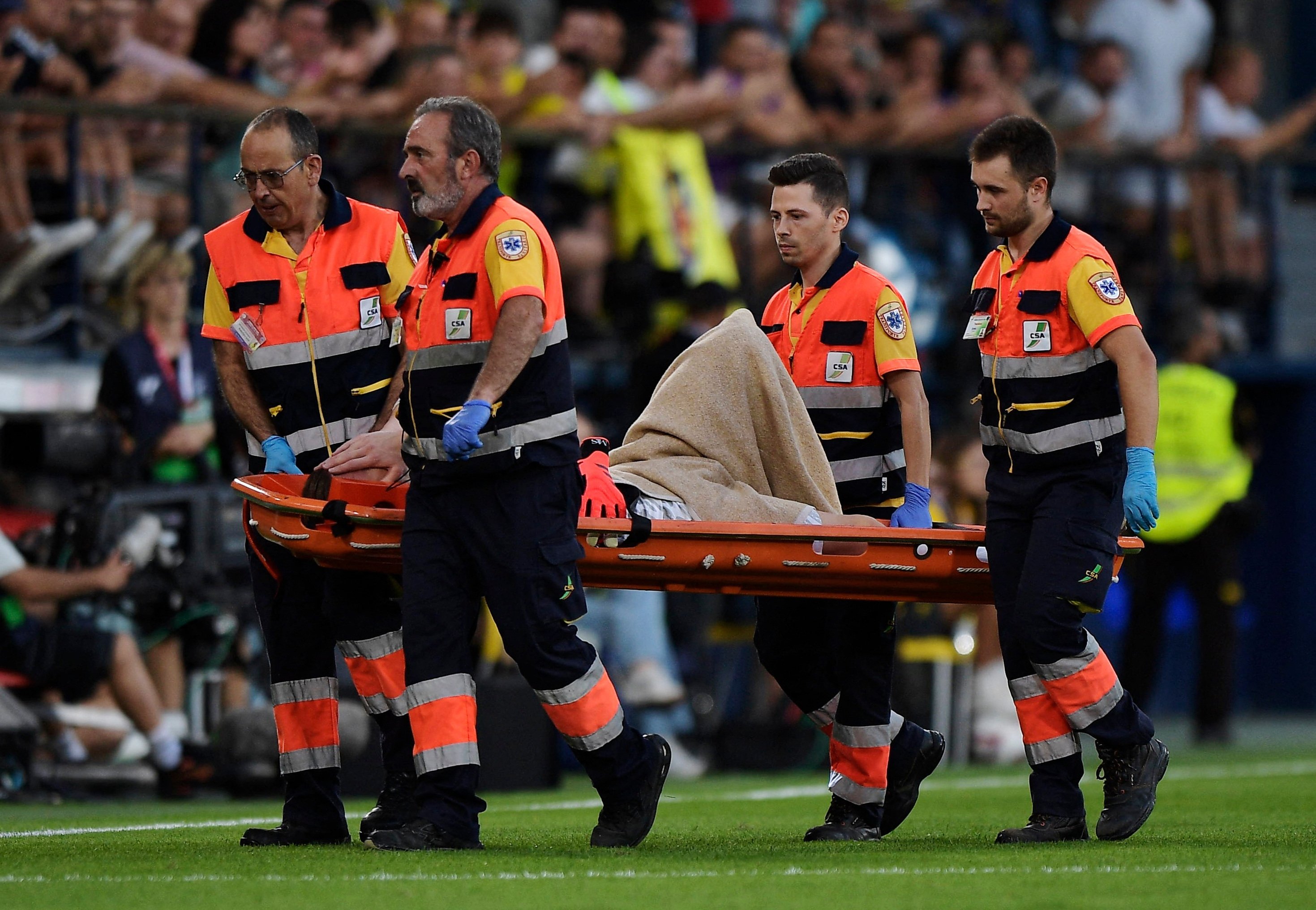 347302 Barcelona's Marc-Andre ter Stegen is stretchered off after sustaining an injury during the Spanish La Liga match between Villarreal and Barcelona, Villarreal, Spain, Sept. 22, 2024. (Reuters Photo)