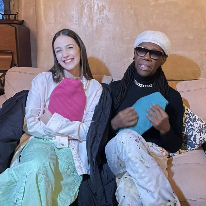 348702 Turkish star INJI (L) alongside Nile Rodgers, known for his collaborations with global icons. (Courtesy of INJI)