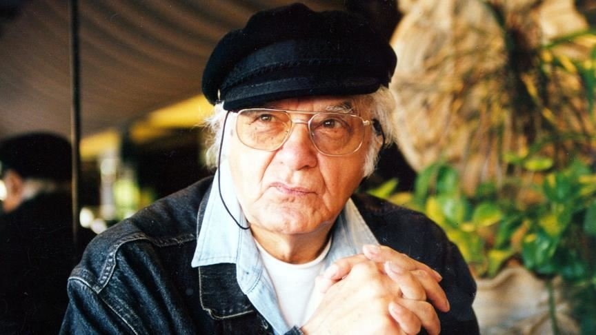 In this undated and file photo, late Turkish writer and poet Atilla Ilhan poses to cameras during an interview. (AA Photo)