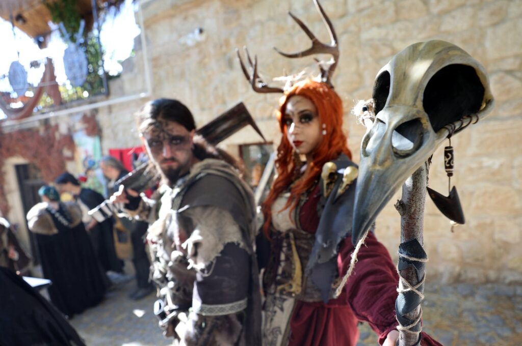 The medieval fair attracted visitors dressed in period attire, creating a vibrant atmosphere reminiscent of the Middle Ages, Nevşehir, Türkiye, Oct. 19, 2024. (AA Photo)