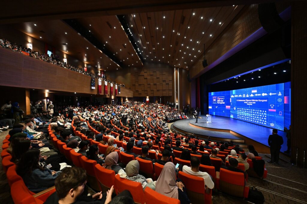 Students and scholars attend YTB's event at the Mavera Congress Cultural and Arts Center, Gaziantep, Türkiye, Oct. 31, 2024. (AA Photo)