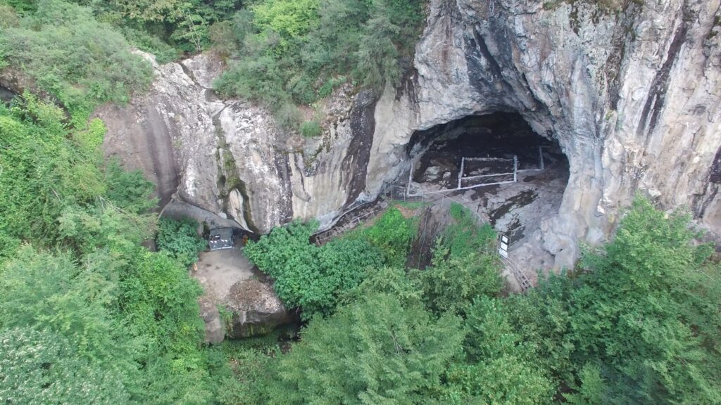A drone-captured aerial view highlights the entrance of Inönü Cave in Zonguldak, northern Türkiye, Jan. 15, 2024. (DHA Photo)