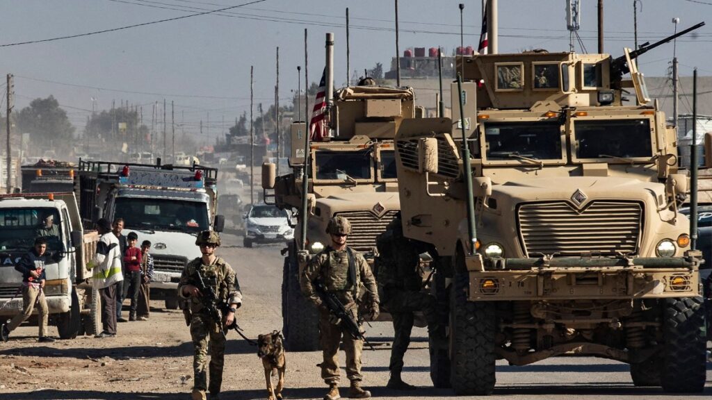 U.S. forces patrol in Syria's northeastern city Qamishli, in the Hassekeh province, Jan. 9, 2025. (AFP Photo)