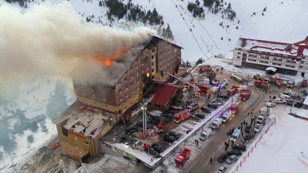 A drone-captured aerial view shows the hotel engulfed in flames at Kartalkaya Ski Resort, Bolu, northwestern Türkiye, Jan. 21, 2025. (AA Photo)