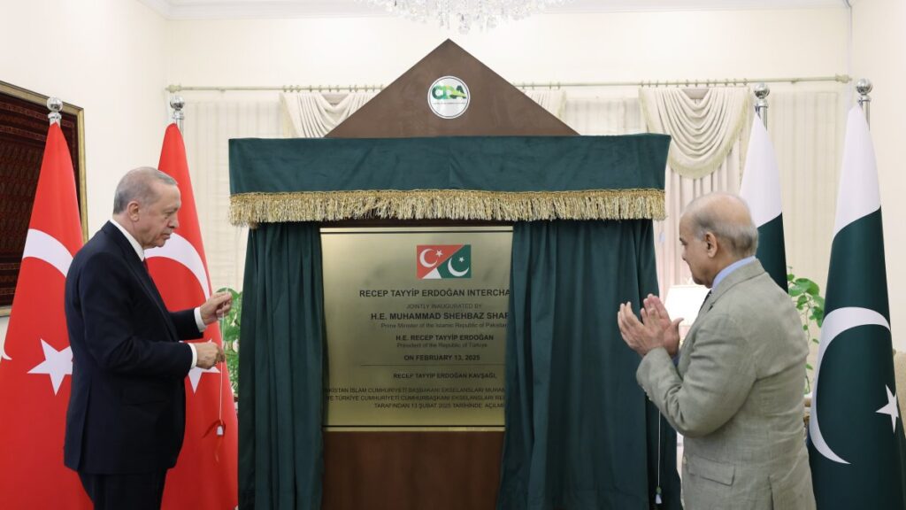 President Recep Tayyip Erdoğan and Pakistan's Prime Minister Shahbaz Sharif unveil a plaque for the newly named "Recep Tayyip Erdoğan Interchange," Islamabad, Pakistan, Feb. 13, 2025. (IHA Photo)