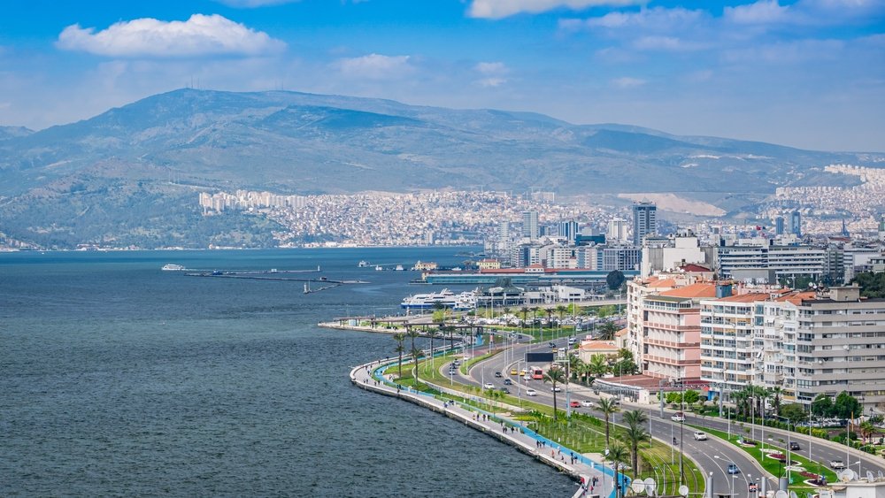 An aerial view of the Aegean Sea, Izmir, Türkiye. (Shutterstock Photo)