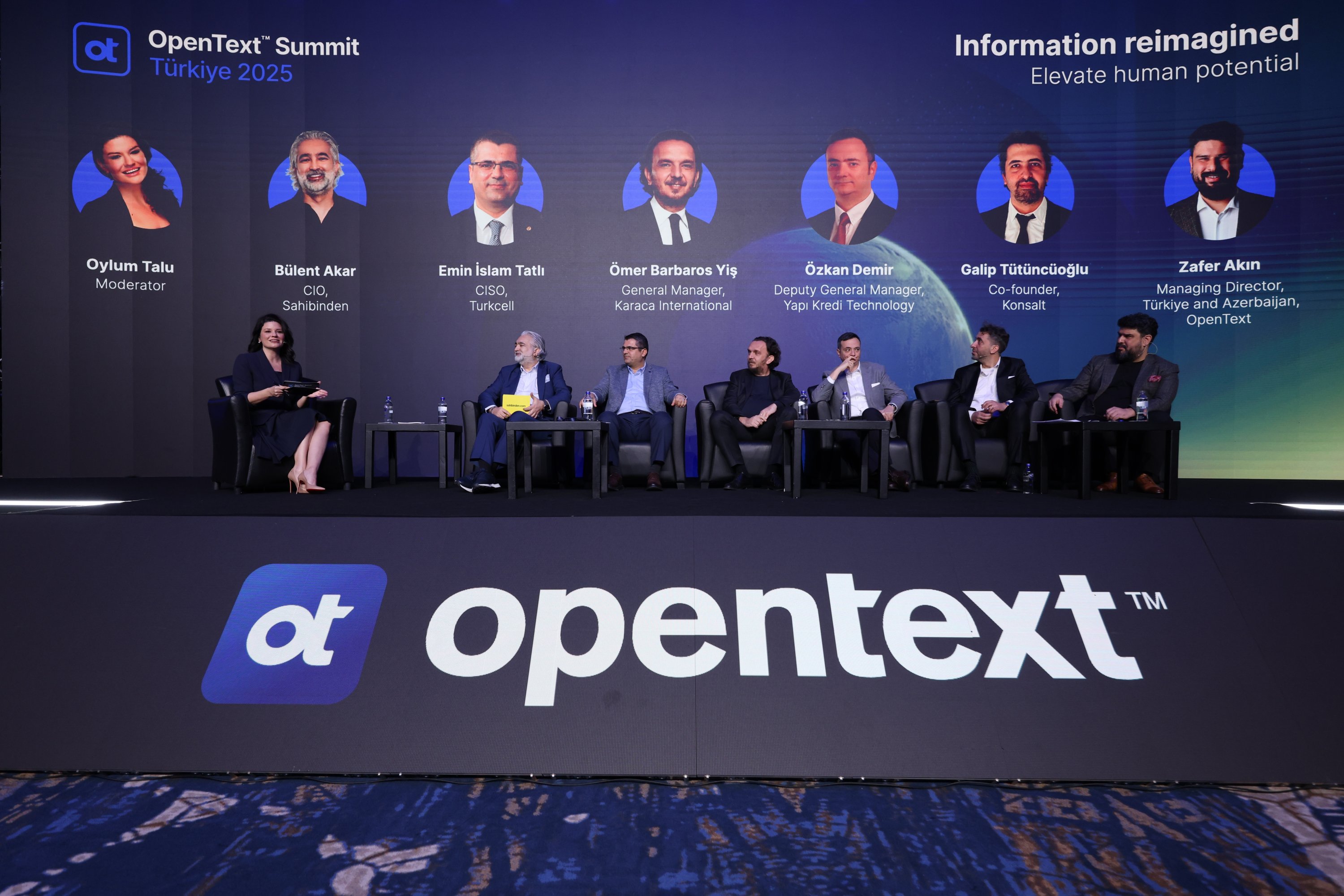 369572 Panelists are seen during the
