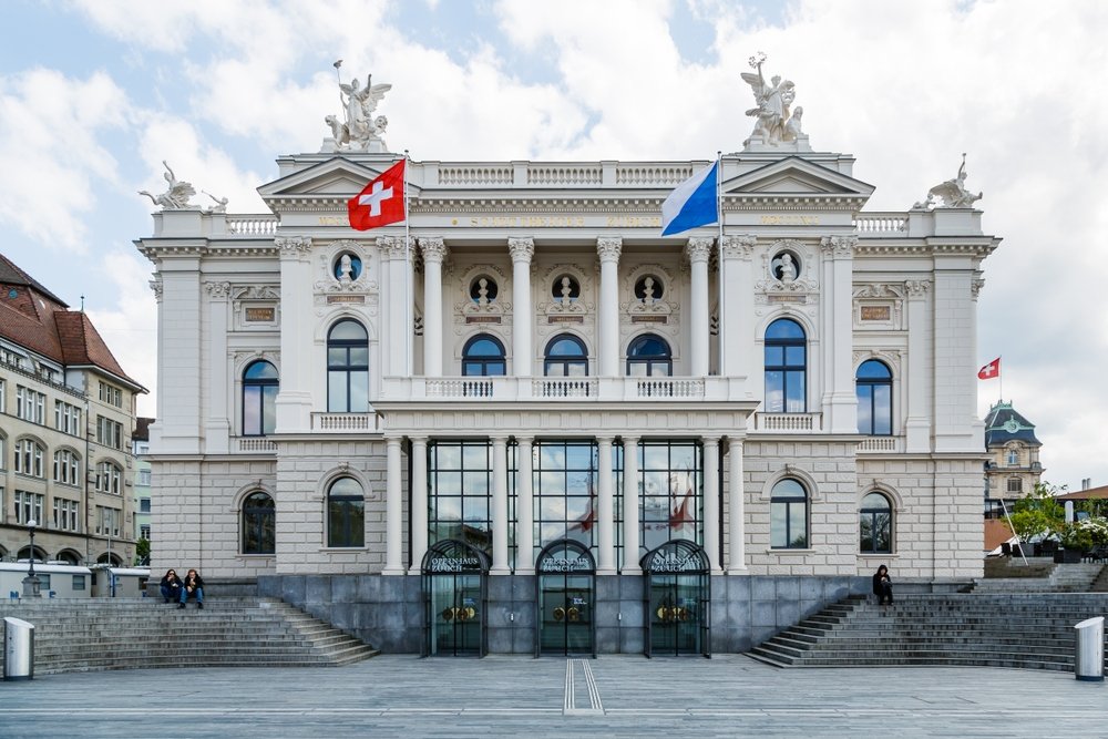 370309 An exterior view of the Zurich Opera House (Opernhaus), Zurich, Switzerland, May 15, 2016. (Shutterstock Photo)
